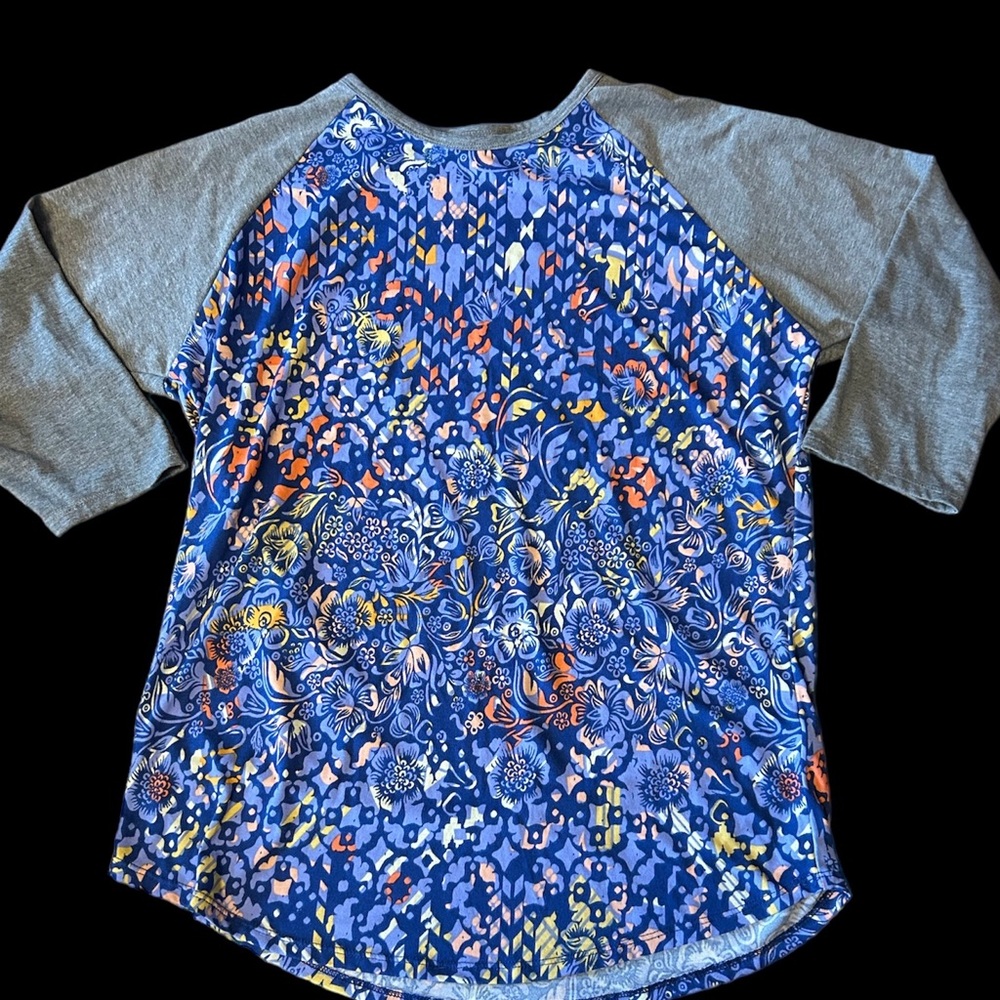 Lularoe - Picture 1 of 2